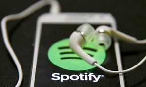 Spotify での音楽をスマホに入れる